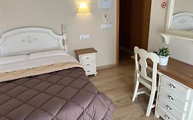 Hostal Toledo Plaza